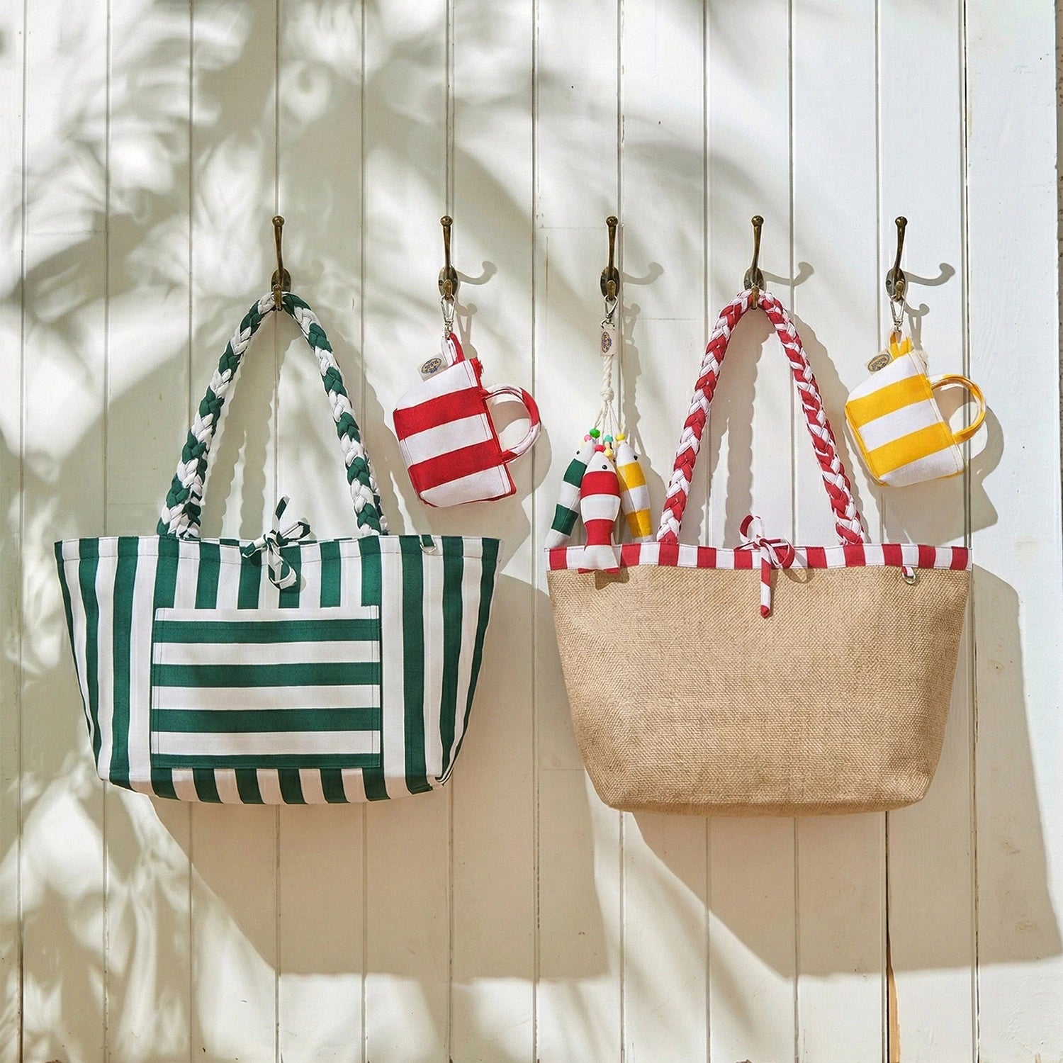 NaRaYa Beach Pouch Key Chain 4