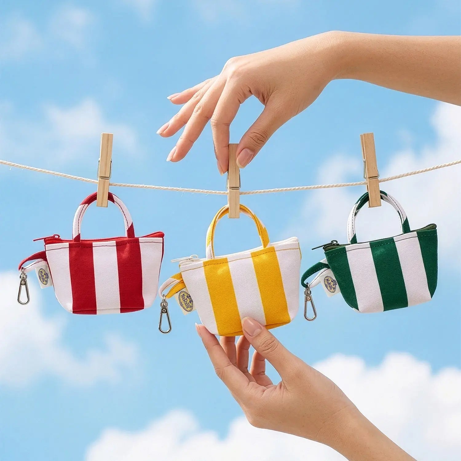 NaRaYa Beach Tiny Pouch Key Chain 1