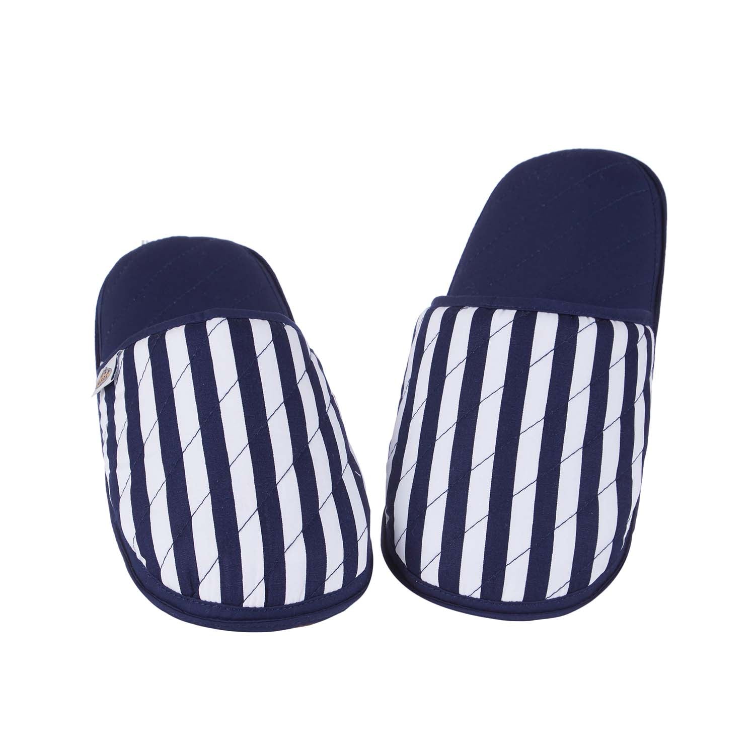 NaRaYa Slippers Size M - NaRaYa