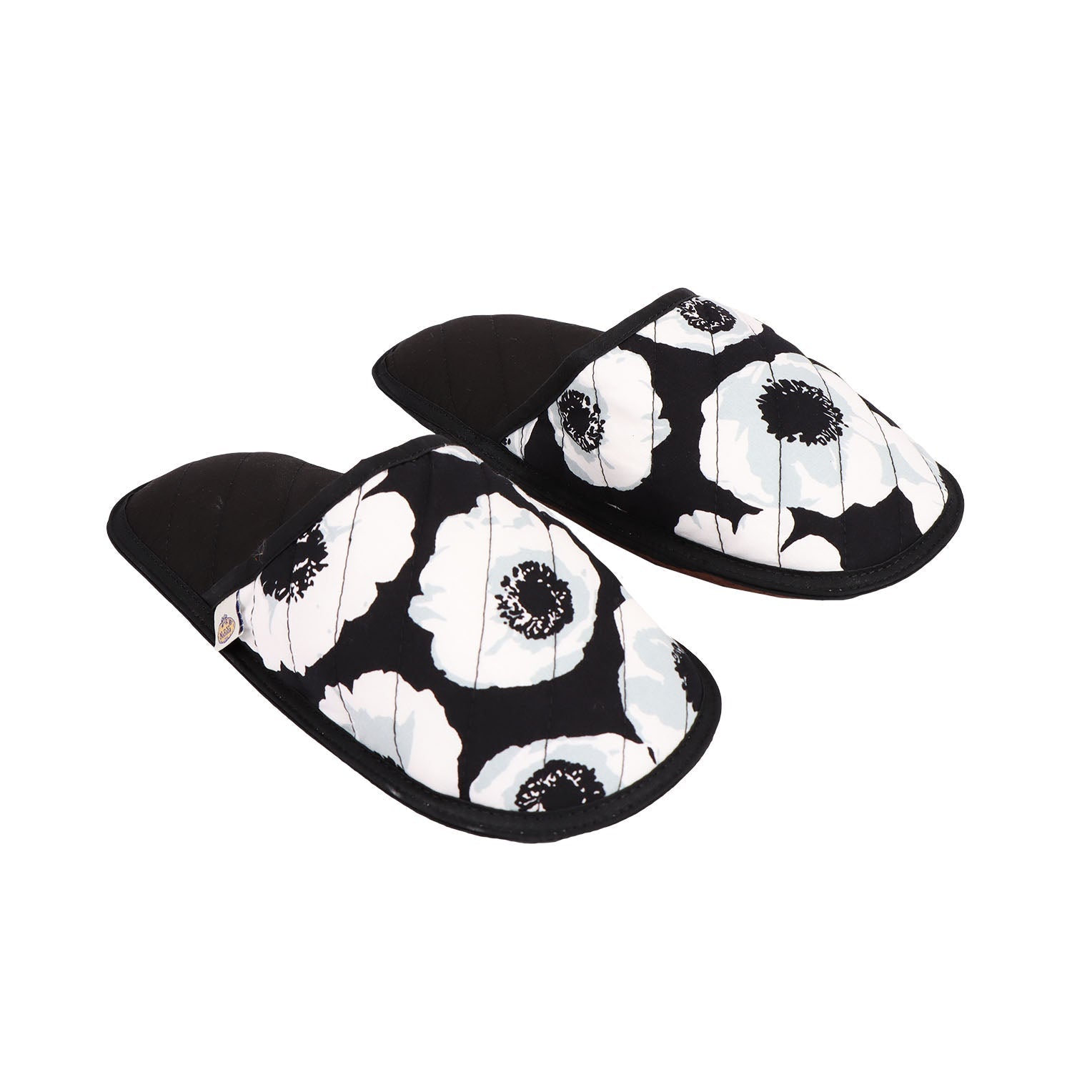 NaRaYa Slippers Size M - NaRaYa
