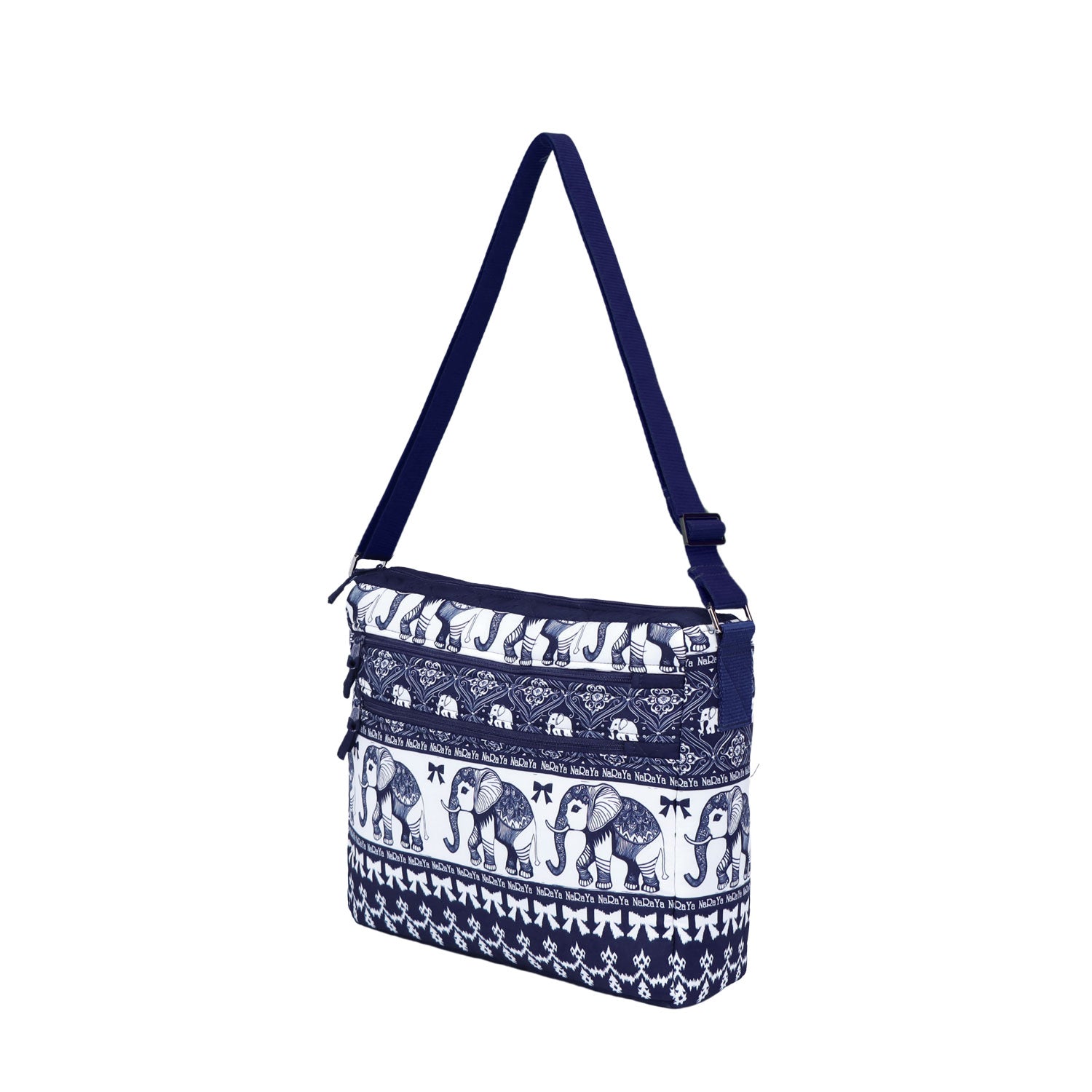 กระเป๋าสะพายข้าง Chang