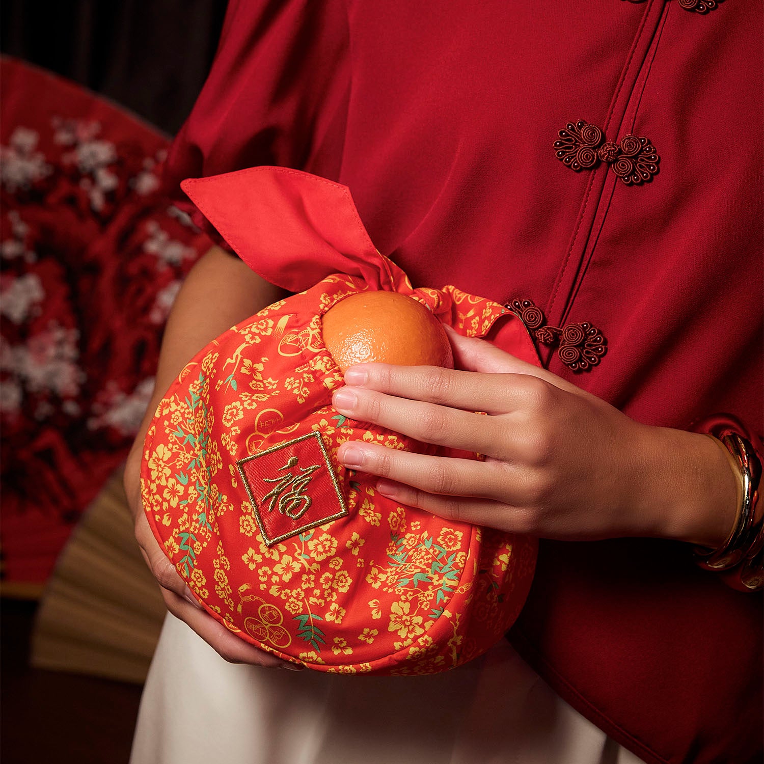 NaRaYa Chinese New Year Hand Gift Pouch