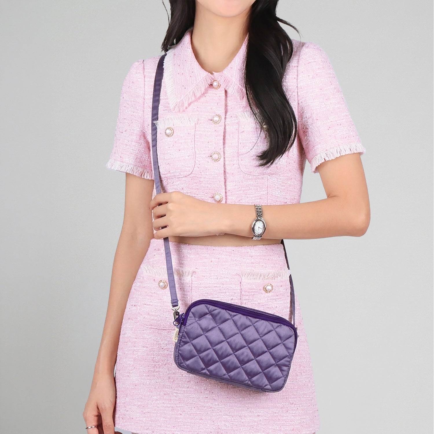 กระเป๋าสะพาย Satin