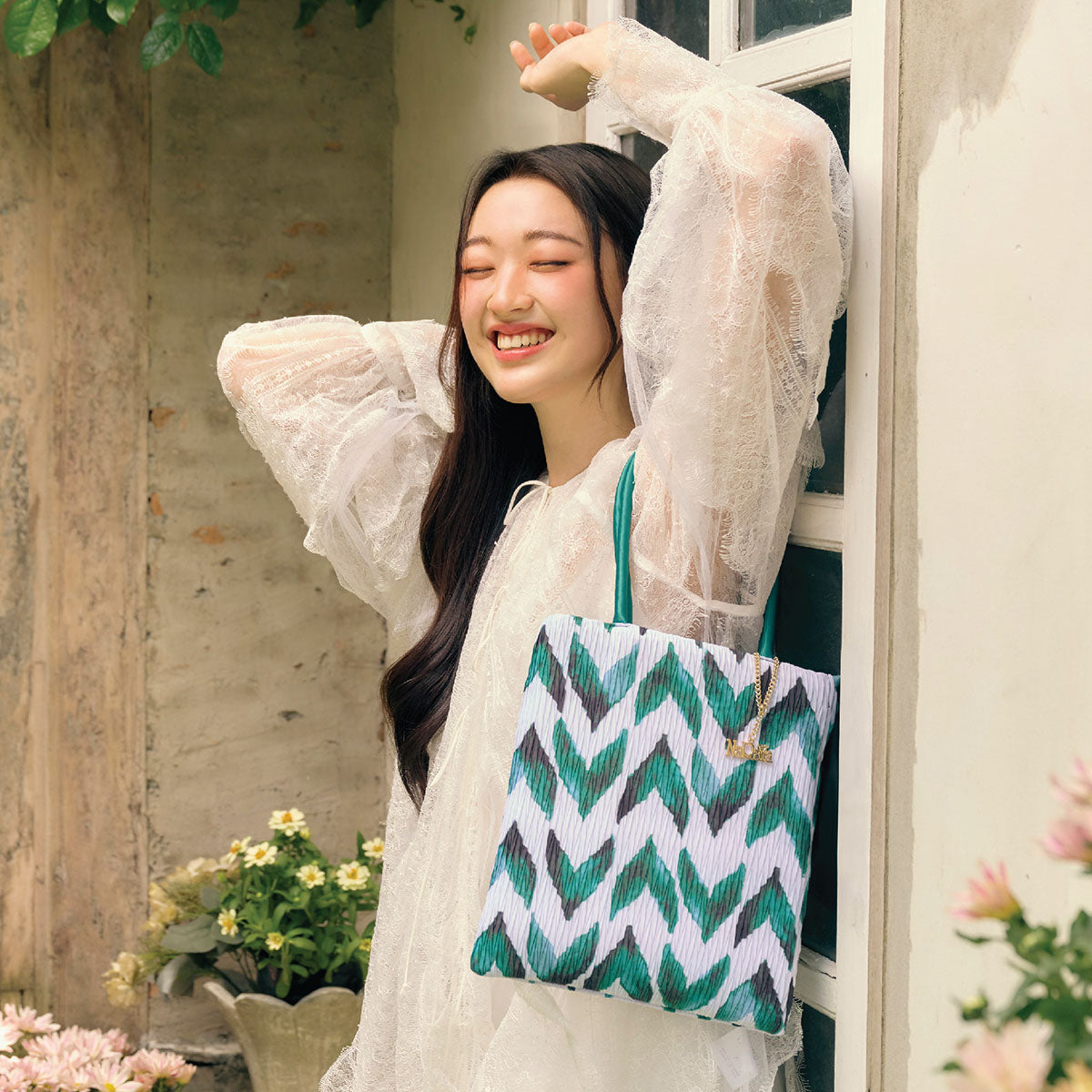NaRaYa Vivid Shoulder bag - NaRaYa