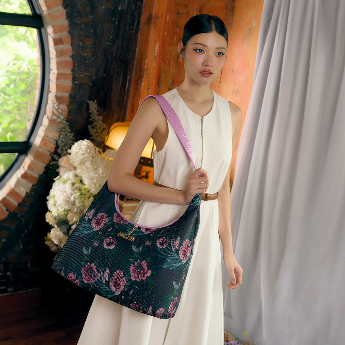 NaRaYa Vivid Crossbody Bag